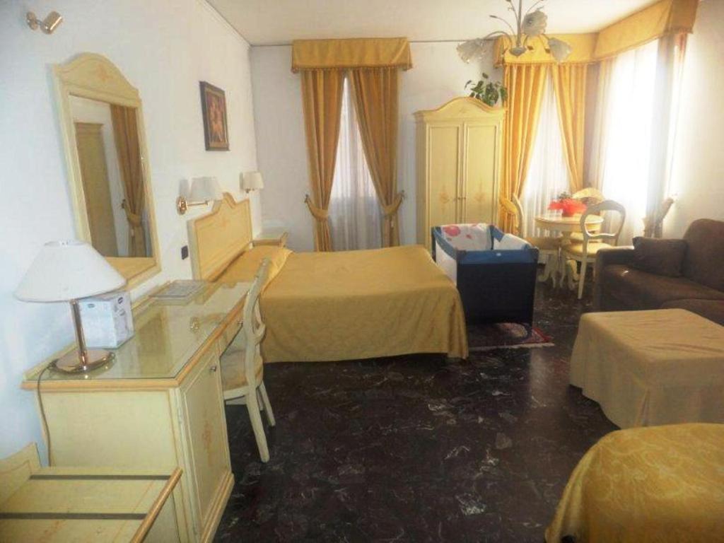 Hotel Ca Del Pozzo Venecia Habitación foto